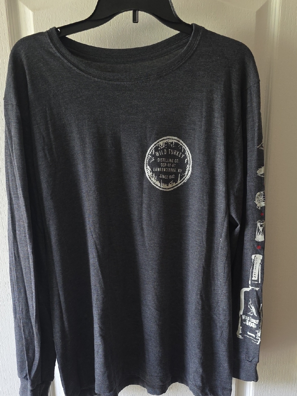 Men's Long-Sleeve Logo Tee - Dark Charcoal